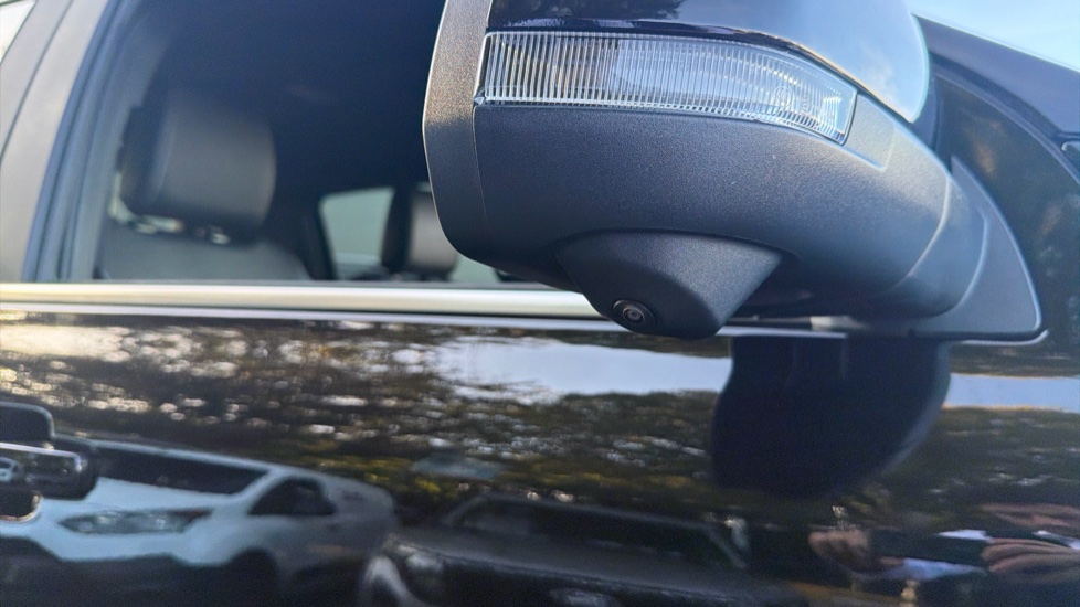 Ford Ranger Diesel Pick Up D/Cab Platinum 3.0 EcoBlue V6 240 Auto - Image 27