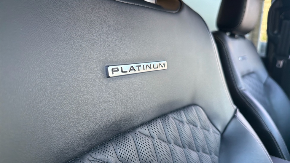 Ford Ranger Diesel Pick Up D/Cab Platinum 3.0 EcoBlue V6 240 Auto - Image 32