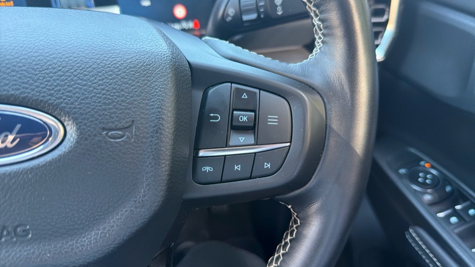 Ford Ranger Diesel Pick Up D/Cab Platinum 3.0 EcoBlue V6 240 Auto - Image 34
