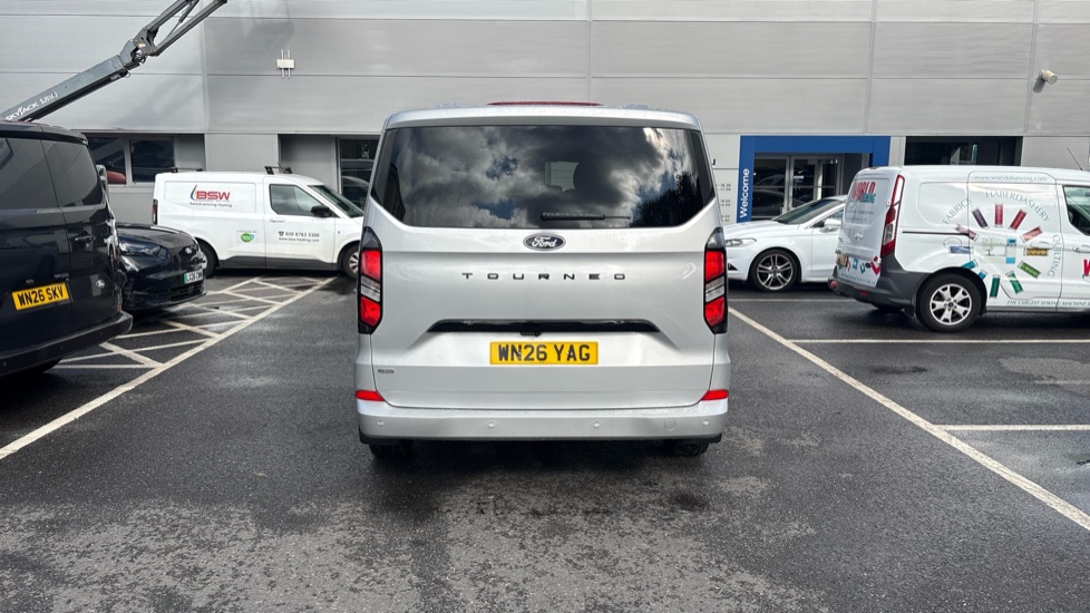 Ford Tourneo Custom 340 L2 Petrol Fwd 2.5 PHEV 232ps H1 Titanium 8 seater Auto - Image 11