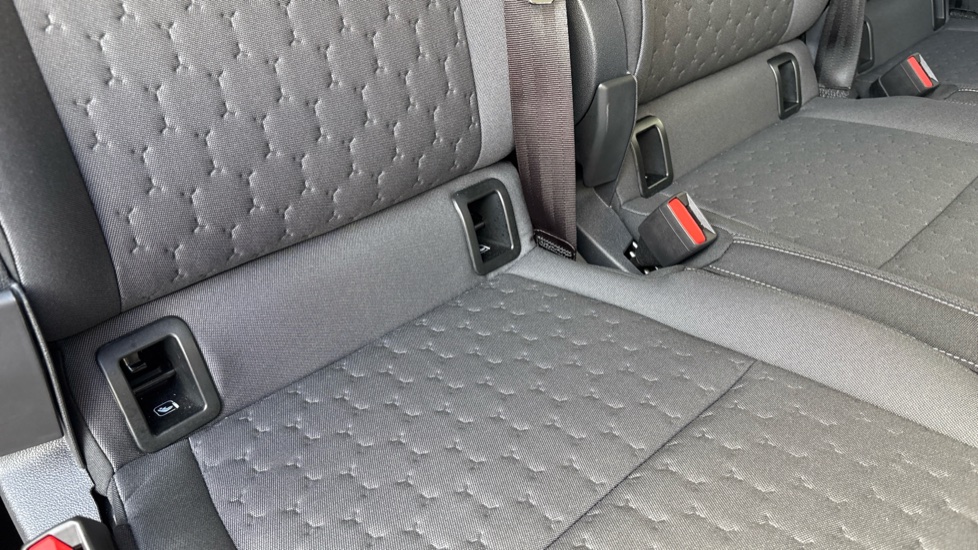 Ford Tourneo Custom 340 L2 Petrol Fwd 2.5 PHEV 232ps H1 Titanium 8 seater Auto - Image 24