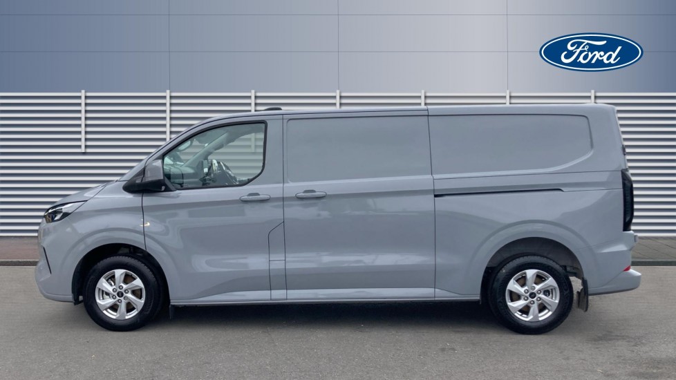 Ford Transit Custom 320 L2 Diesel Fwd 2.0 EcoBlue 136ps H1 Van Limited - Image 4
