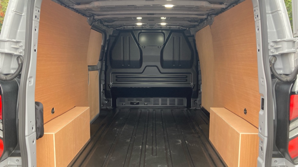 Ford Transit Custom 320 L2 Diesel Fwd 2.0 EcoBlue 136ps H1 Van Limited - Image 12