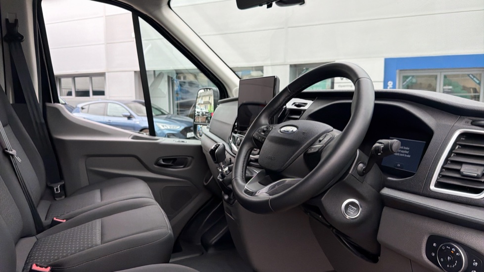 Ford Transit 350 L3 Diesel Fwd 2.0 EcoBlue 165ps H2 Limited Van [Nav] - Image 6