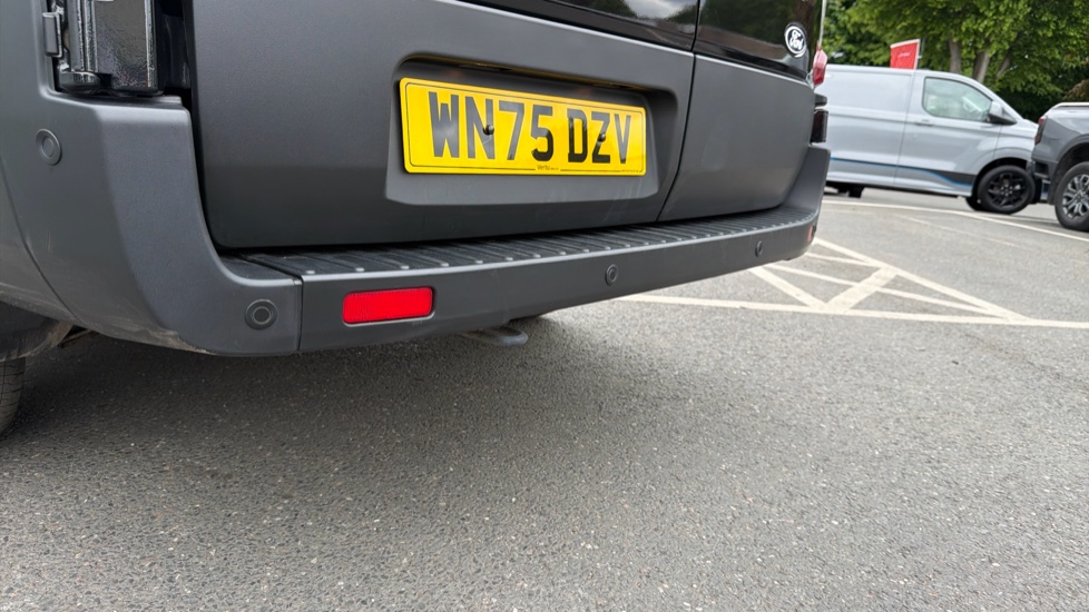 Ford Transit 350 L3 Diesel Fwd 2.0 EcoBlue 165ps H2 Limited Van [Nav] - Image 21