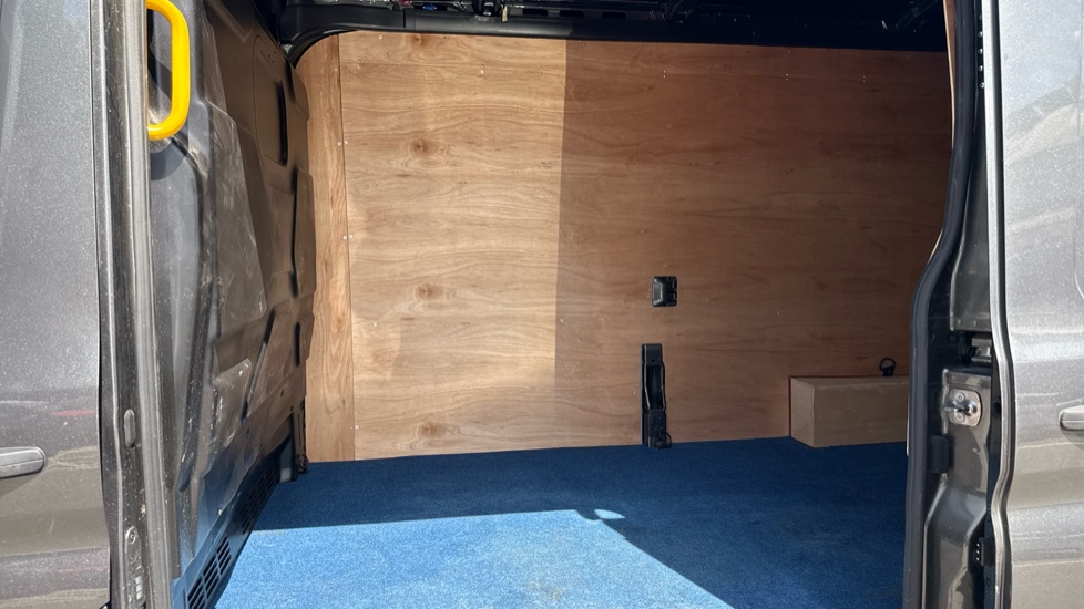 Ford Transit 350 L3 Diesel Rwd 2.0 EcoBlue 170ps H2 Limited Van - Image 5