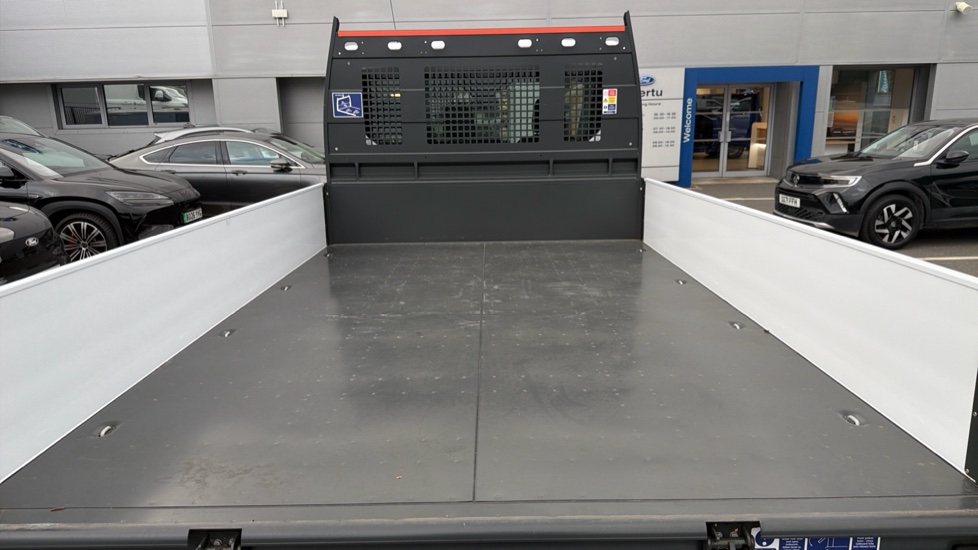 Ford Transit 350 L2 Diesel Rwd 2.0 EcoBlue 165ps Leader Tipper [1 Way] [DAP] - Image 3