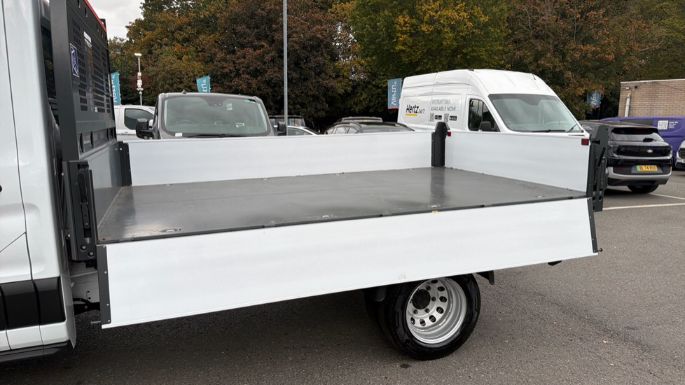Ford Transit 350 L2 Diesel Rwd 2.0 EcoBlue 165ps Leader Tipper [1 Way] [DAP] - Image 5