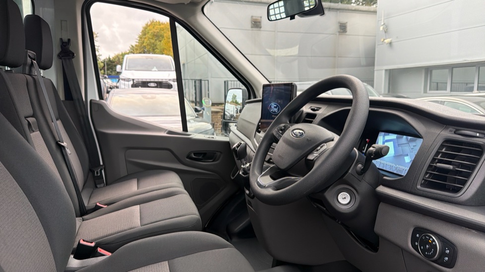 Ford Transit 350 L2 Diesel Rwd 2.0 EcoBlue 165ps Leader Tipper [1 Way] [DAP] - Image 6