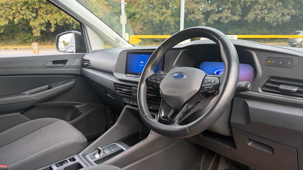 Ford Transit Connect 250 L2 Petrol 1.5 EcoBoost PHEV 150 Trend Van Auto - Image 16