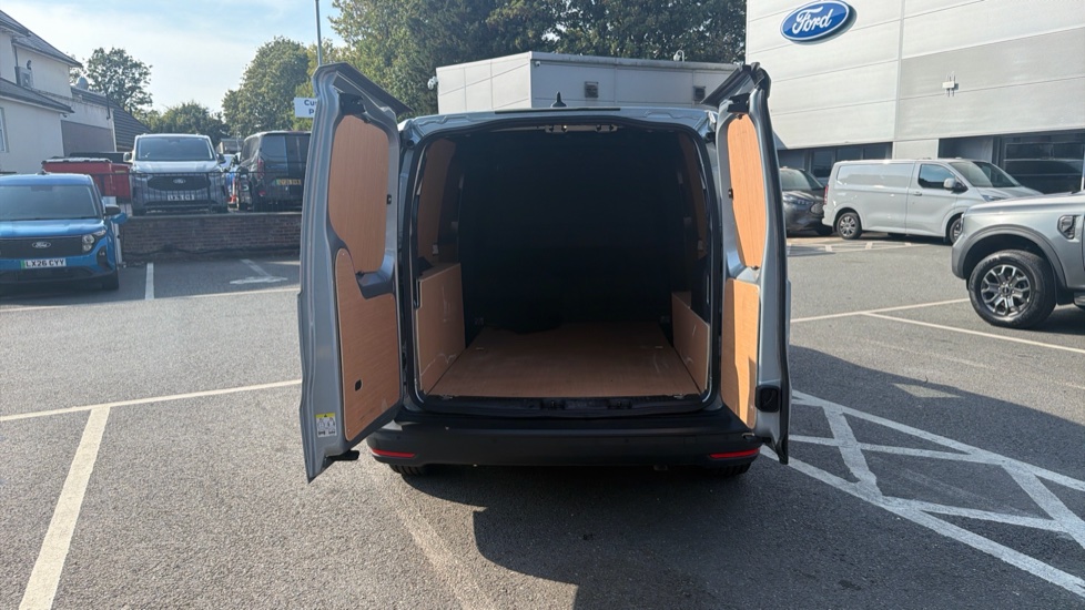 Ford Transit Connect 250 L2 Petrol 1.5 EcoBoost PHEV 150 Trend Van Auto - Image 3