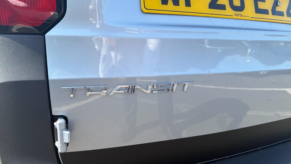 Ford Transit Connect 250 L2 Petrol 1.5 EcoBoost PHEV 150 Trend Van Auto - Image 22
