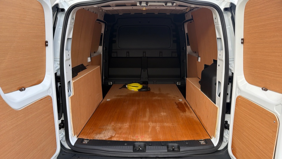 Ford Transit Connect 250 L2 Petrol 1.5 EcoBoost PHEV 150 Trend Van Auto - Image 12