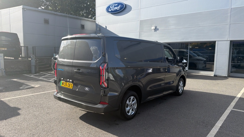 Ford Transit Custom E-320 L1 Rwd 100kW 65kWh H1 Van Limited Auto - Image 10