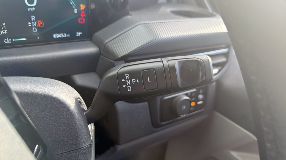 Ford Transit Custom E-320 L1 Rwd 100kW 65kWh H1 Van Limited Auto - Image 27