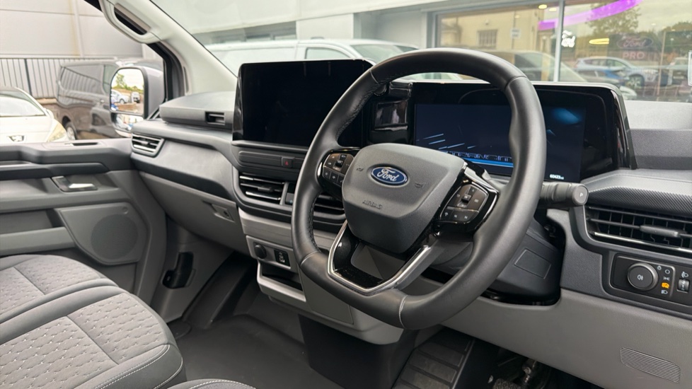 Ford Transit Custom E-320 L1 Rwd 100kW 65kWh H1 Van Limited Auto - Image 16