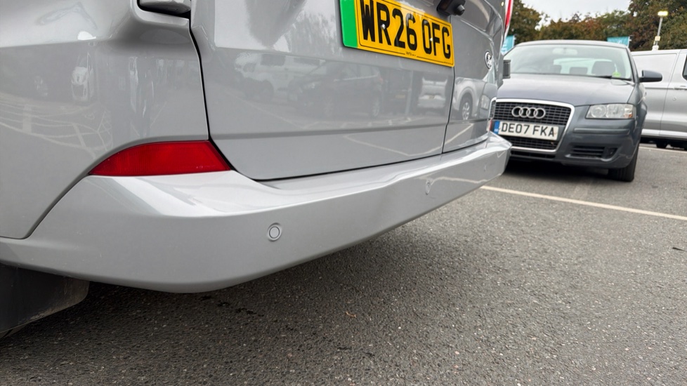 Ford Transit Custom E-320 L1 Rwd 100kW 65kWh H1 Van Limited Auto - Image 21