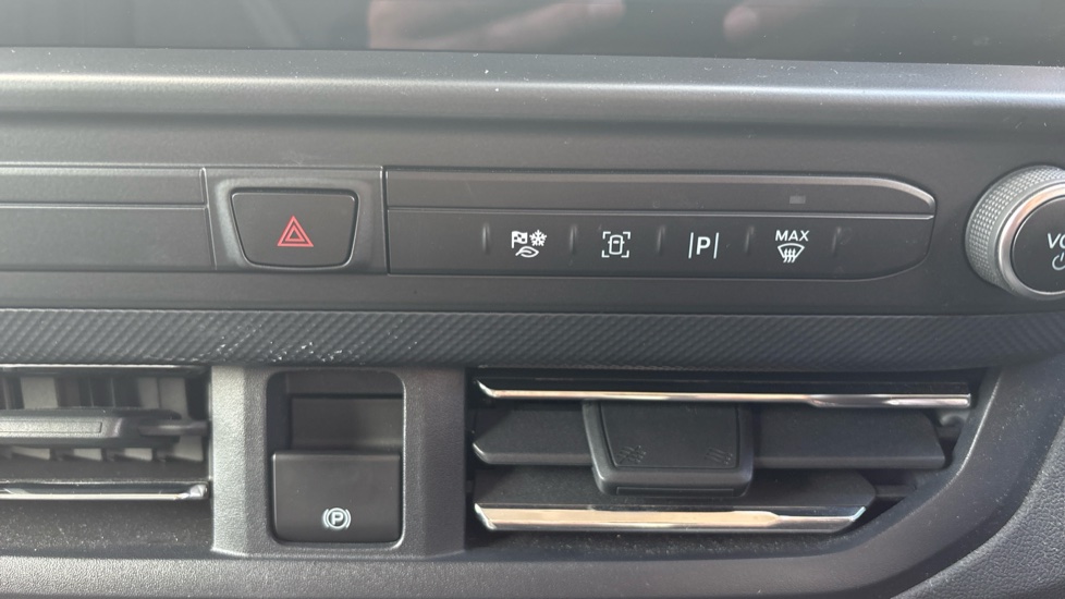 Ford Transit Custom E-320 L1 Rwd 100kW 65kWh H1 Van Limited Auto - Image 26
