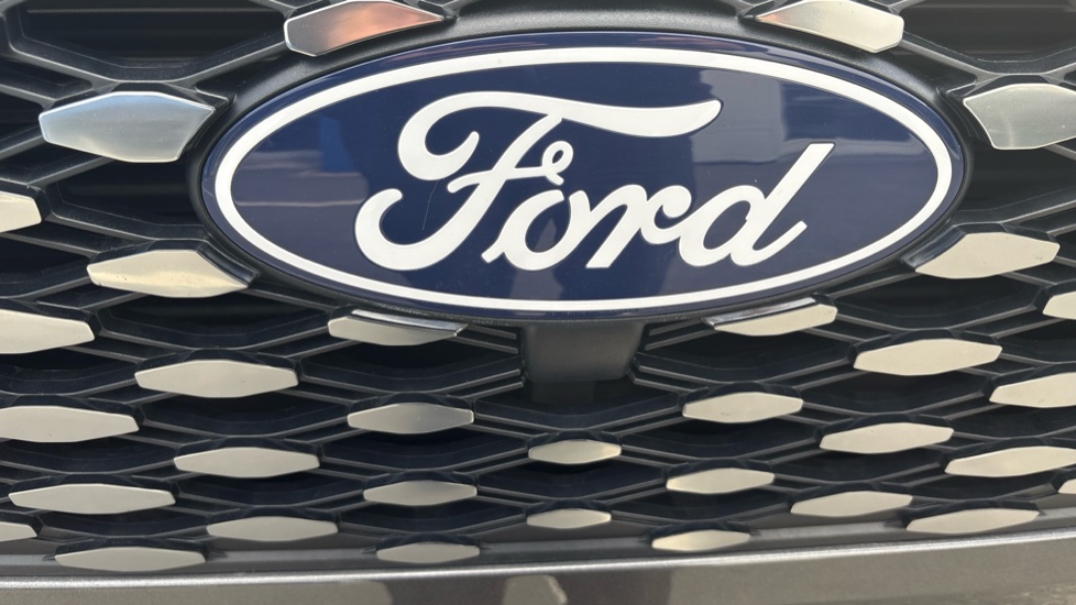 Ford Transit Custom E-320 L1 Rwd 100kW 65kWh H1 Van Limited Auto - Image 50