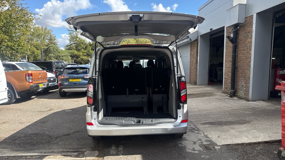 Ford Tourneo Custom 340 L1 Petrol Fwd 2.5 PHEV 232ps H1 Titanium 8 seater Auto - Image 3