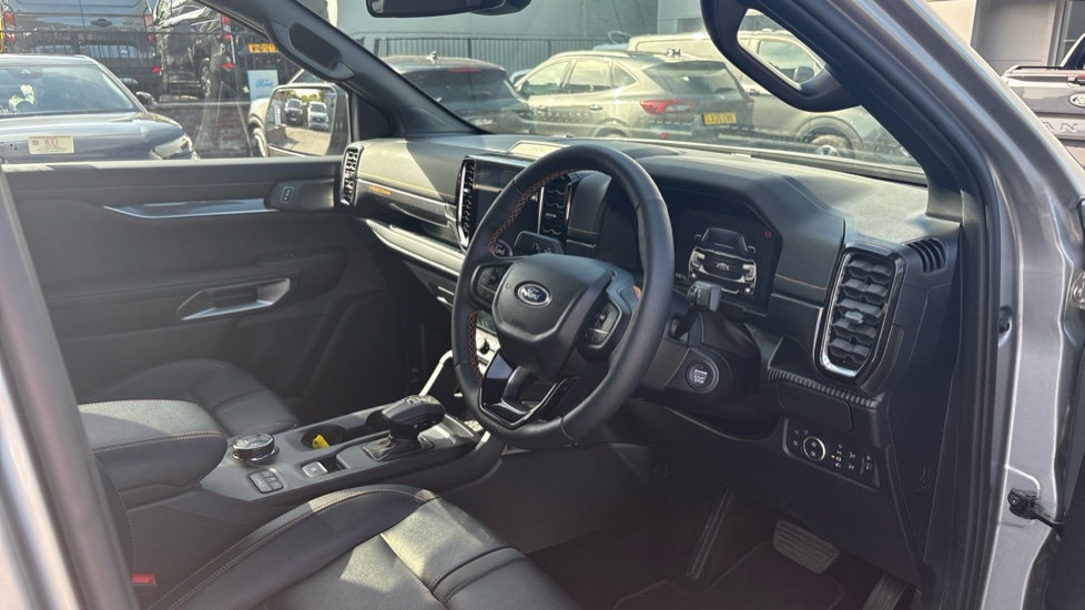Ford Ranger Petrol Pick Up D/Cab Wildtrak 2.3 EcoBoost PHEV 281 Auto - Image 6
