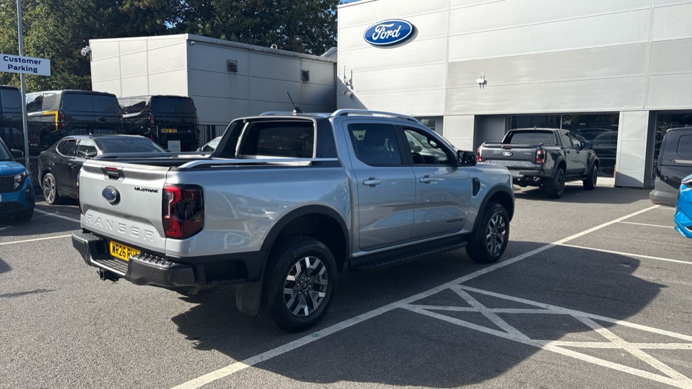 Ford Ranger Petrol Pick Up D/Cab Wildtrak 2.3 EcoBoost PHEV 281 Auto - Image 10