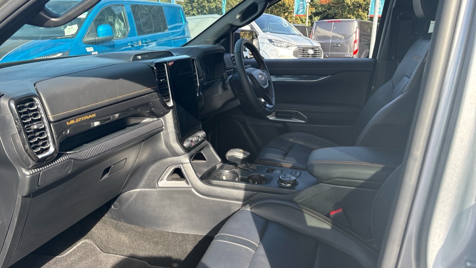 Ford Ranger Petrol Pick Up D/Cab Wildtrak 2.3 EcoBoost PHEV 281 Auto - Image 13