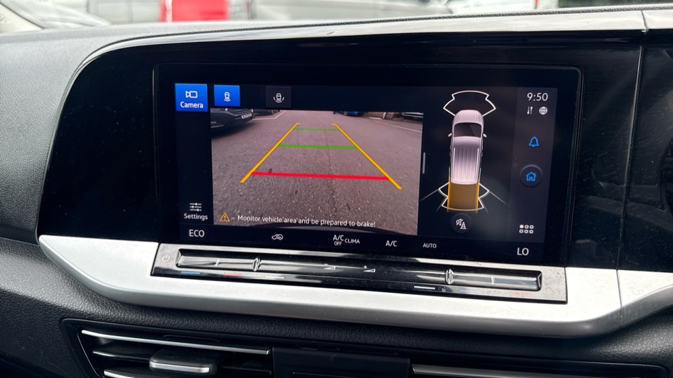 Ford Transit Connect 250 L2 Petrol 1.5 EcoBoost PHEV 150 Active FlexCab Van Auto - Image 21