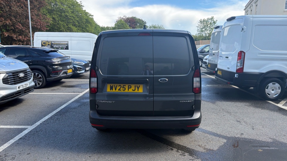 Ford Transit Connect 240 L2 Diesel 2.0 EcoBlue 122ps Trend Van Auto - Image 11