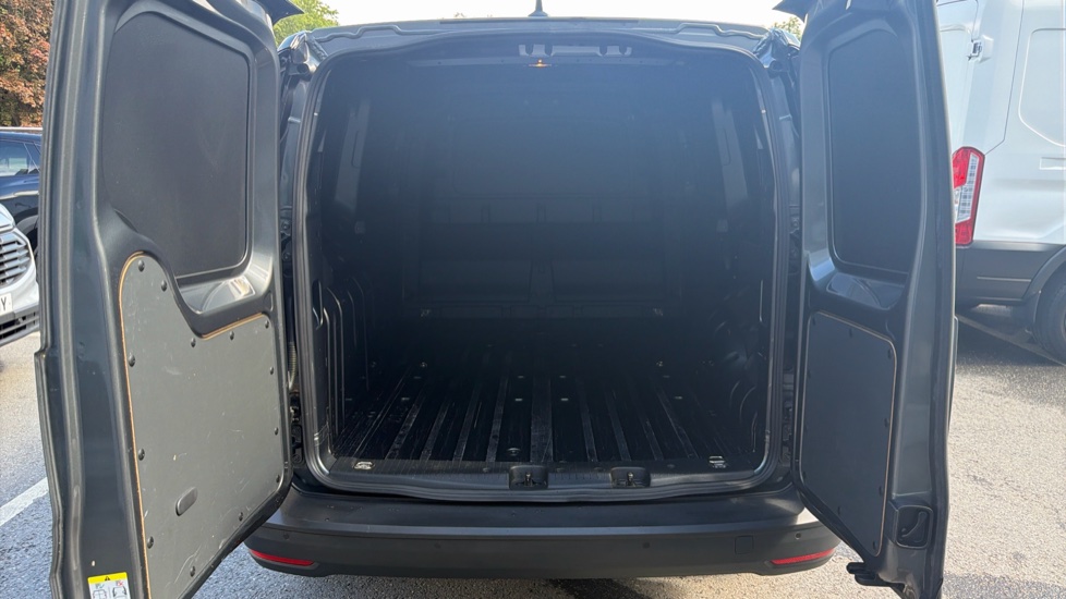 Ford Transit Connect 240 L2 Diesel 2.0 EcoBlue 122ps Trend Van Auto - Image 12