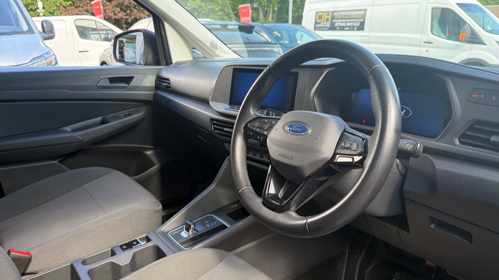 Ford Transit Connect 240 L2 Diesel 2.0 EcoBlue 122ps Trend Van Auto - Image 16