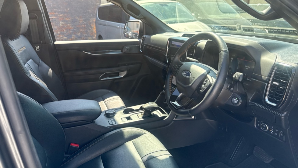 Ford Ranger Petrol Pick Up D/Cab Wildtrak 2.3 EcoBoost PHEV 281 Auto - Image 6