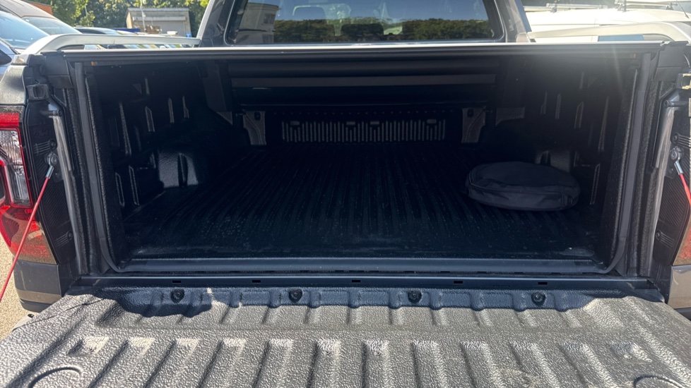 Ford Ranger Petrol Pick Up D/Cab Wildtrak 2.3 EcoBoost PHEV 281 Auto - Image 12