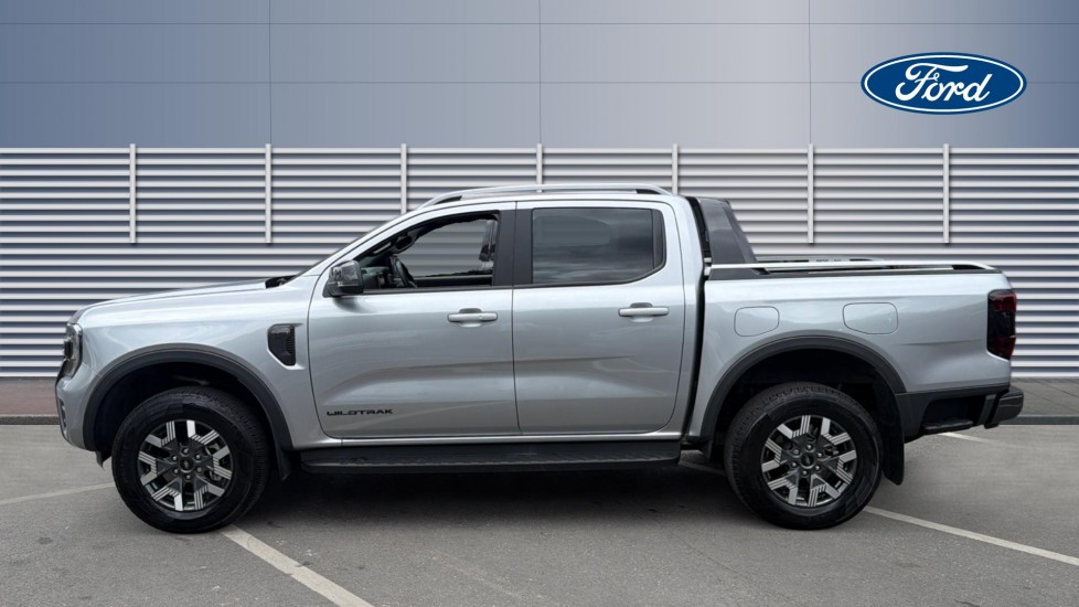 Ford Ranger Petrol Pick Up D/Cab Wildtrak 2.3 EcoBoost PHEV 281 Auto - Image 4