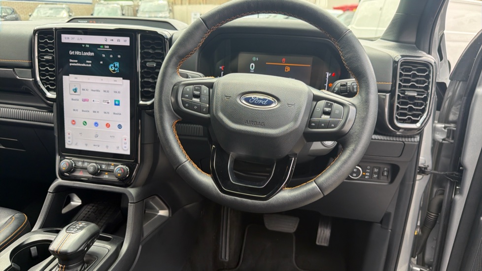 Ford Ranger Petrol Pick Up D/Cab Wildtrak 2.3 EcoBoost PHEV 281 Auto - Image 31