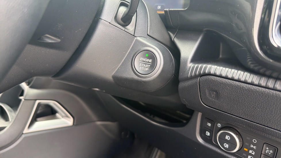 Ford Ranger Petrol Pick Up D/Cab Wildtrak 2.3 EcoBoost PHEV 281 Auto - Image 34