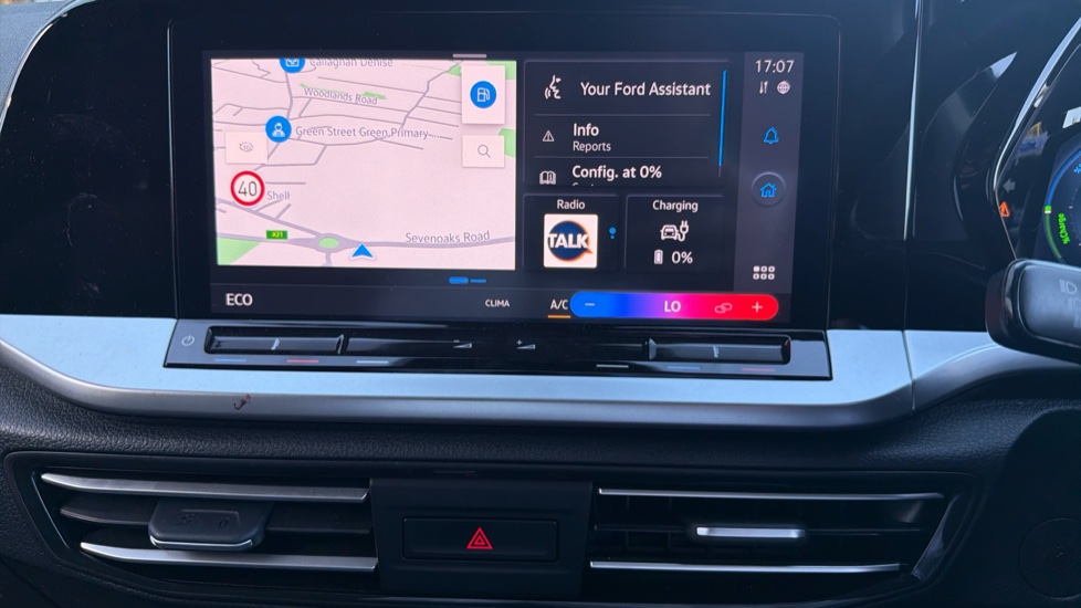 Ford Transit Connect 250 L2 Petrol 1.5 EcoBoost PHEV 150 Limited Van Auto - Image 22