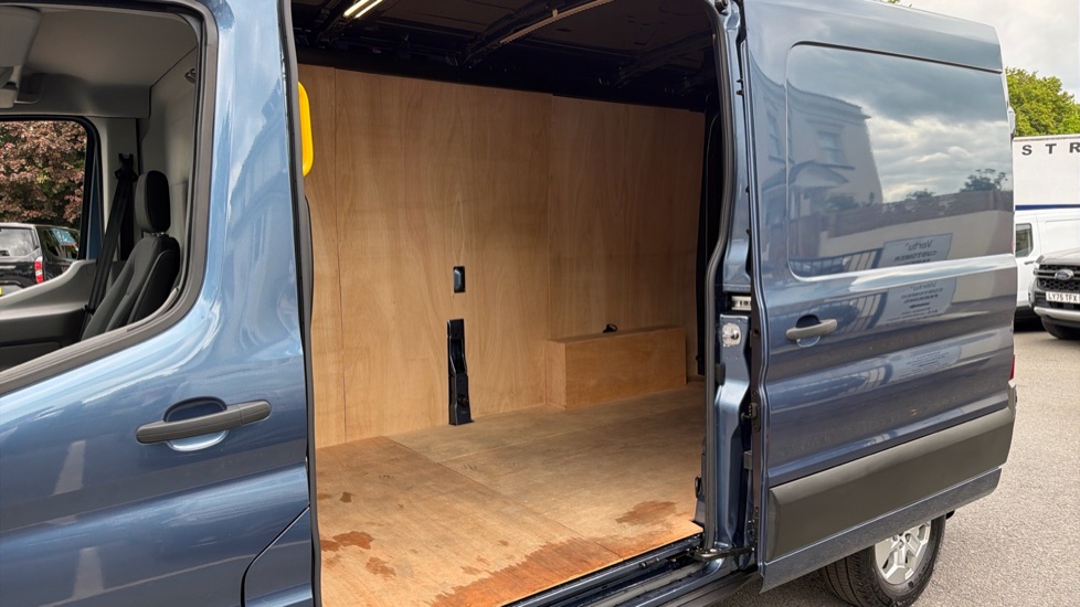 Ford Transit 350 L3 Diesel Fwd 2.0 EcoBlue 165ps H2 Limited Van [Nav] - Image 5