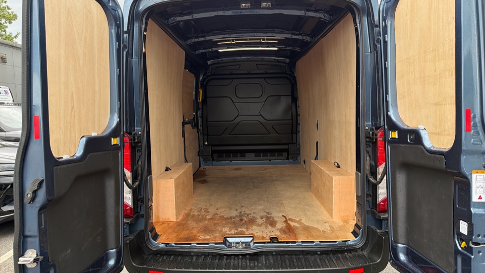 Ford Transit 350 L3 Diesel Fwd 2.0 EcoBlue 165ps H2 Limited Van [Nav] - Image 12