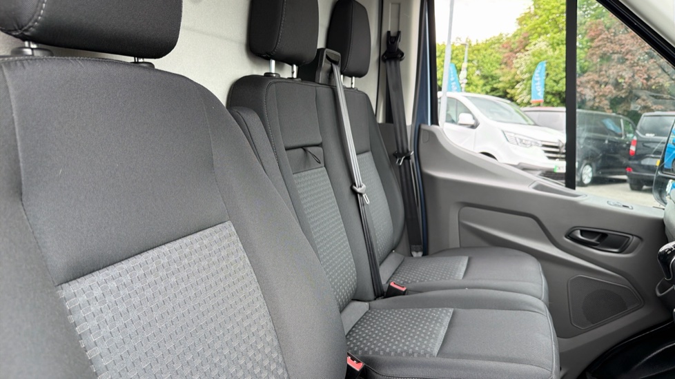 Ford Transit 350 L3 Diesel Fwd 2.0 EcoBlue 165ps H2 Limited Van [Nav] - Image 20