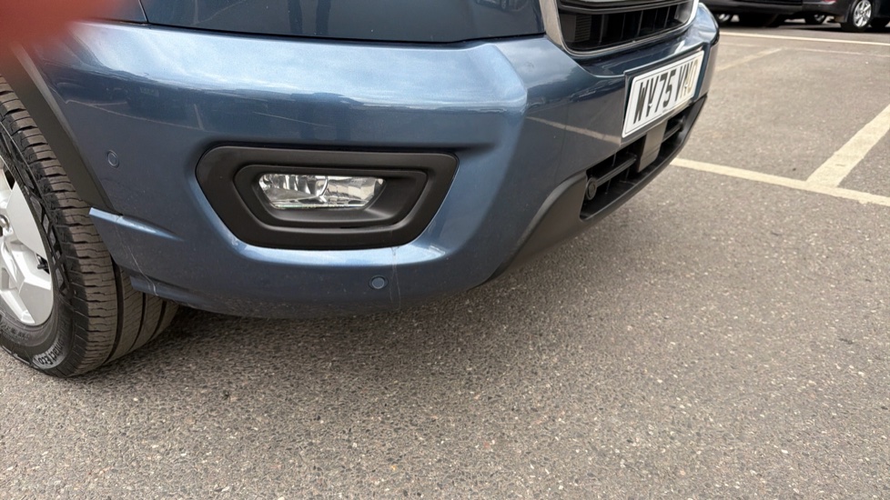 Ford Transit 350 L3 Diesel Fwd 2.0 EcoBlue 165ps H2 Limited Van [Nav] - Image 27