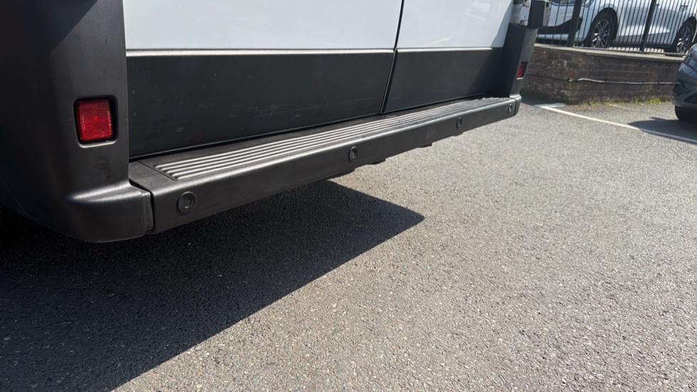 Citroen Relay 35 L3 Diesel 2.2 BlueHDi H2 Van 140ps Enterprise Edition - Image 21