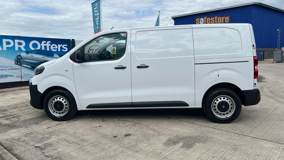 Citroen Dispatch M Diesel 1.5 BlueHDi 120ps Van Enterprise - Image 24