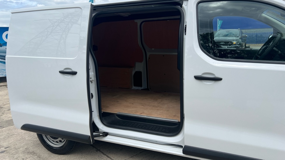 Citroen Dispatch M Diesel 1.5 BlueHDi 120ps Van Enterprise - Image 5