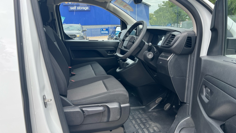 Citroen Dispatch M Diesel 1.5 BlueHDi 120ps Van Enterprise - Image 6