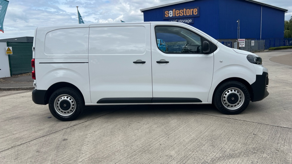 Citroen Dispatch M Diesel 1.5 BlueHDi 120ps Van Enterprise - Image 28