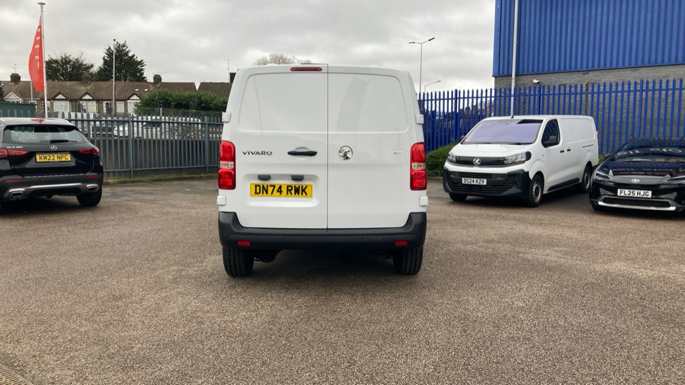 Vauxhall Vivaro L1 Diesel 1.5 Turbo D 120 Prime H1 Van - Image 11