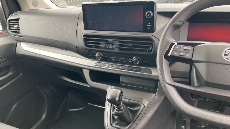 Vauxhall Vivaro L1 Diesel 1.5 Turbo D 120 Prime H1 Van - Image 15