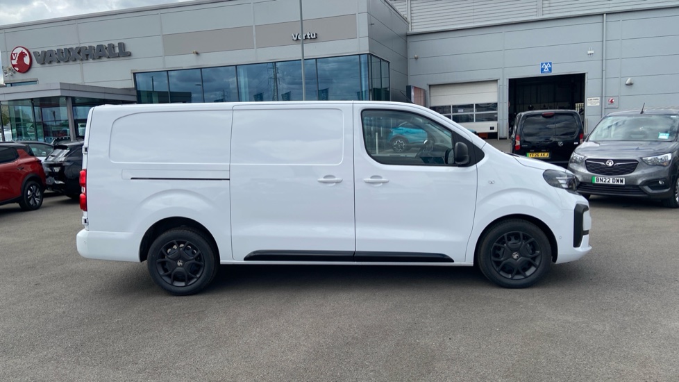 Vauxhall Vivaro L2 Diesel 1.5 Turbo D 120 Pro H1 Van - Image 11