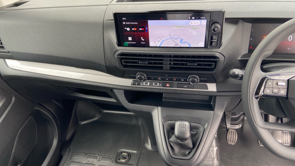Vauxhall Vivaro L2 Diesel 1.5 Turbo D 120 Pro H1 Van - Image 3